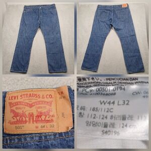 Levi's 501 Original Fit Jeans Men's 44x32 Button Fly Medium Wash Denim